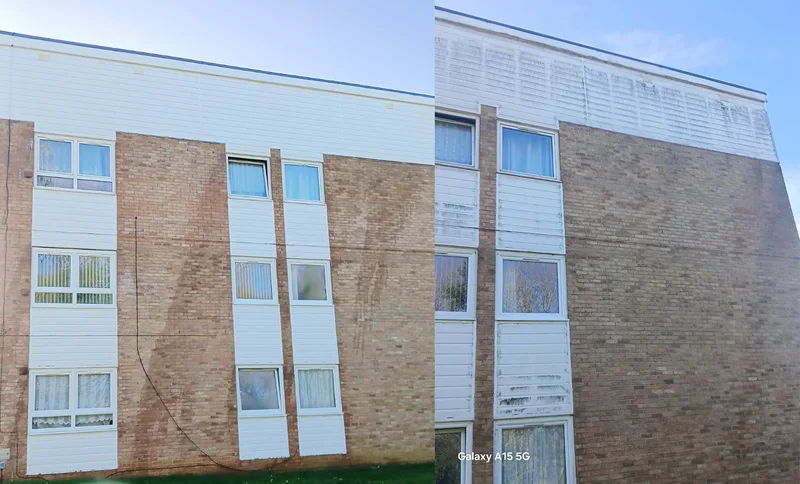 Block of flats render cleaning before and after - heavy algae and staining removed