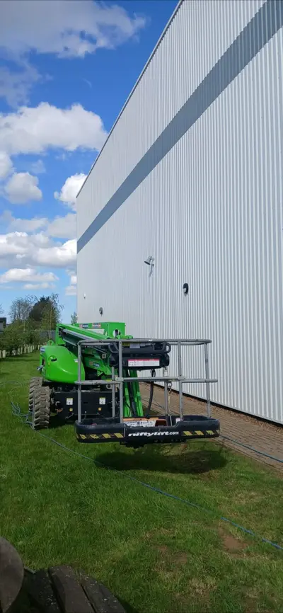 Commercial Warehouse Roof, Cladding and Gutter Cleaning - Desborough (Kettering Area) - photo 2