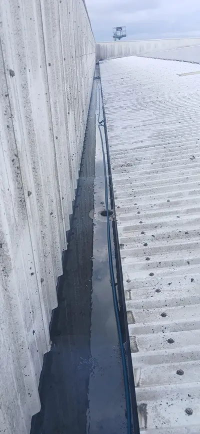 Commercial Warehouse Roof, Cladding and Gutter Cleaning - Desborough (Kettering Area) - photo 9