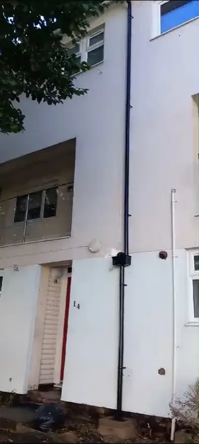 Council Housing Render Cleaning Programme - Northampton (2024-2025) - photo 6