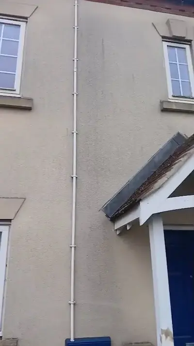 Full House Render Cleaning - Northampton (September 2025) - photo 1