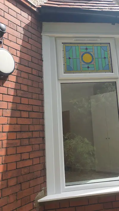 Brickwork and windows after cleaning - wide view of the Luton property