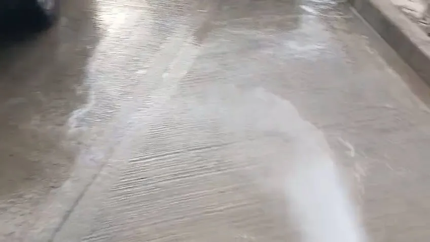 Pressure washing concrete hardstanding at Lung Wah Chong warehouse, Oxford