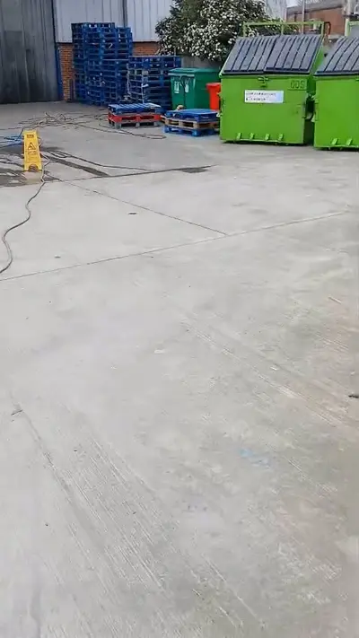 Warehouse Exterior Cleaning - Lung Wah Chong, Oxford (OX2 0FA) - photo 4